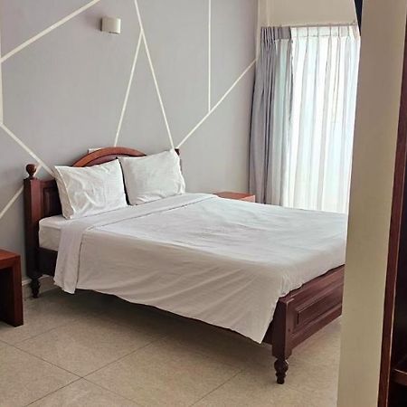 The Lion Pub & Hotel Dehiwala-Mount Lavinia Dış mekan fotoğraf
