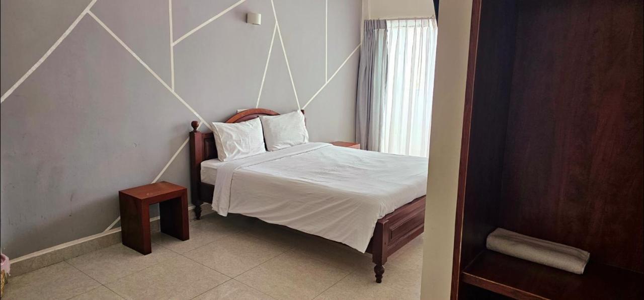 The Lion Pub & Hotel Dehiwala-Mount Lavinia Dış mekan fotoğraf